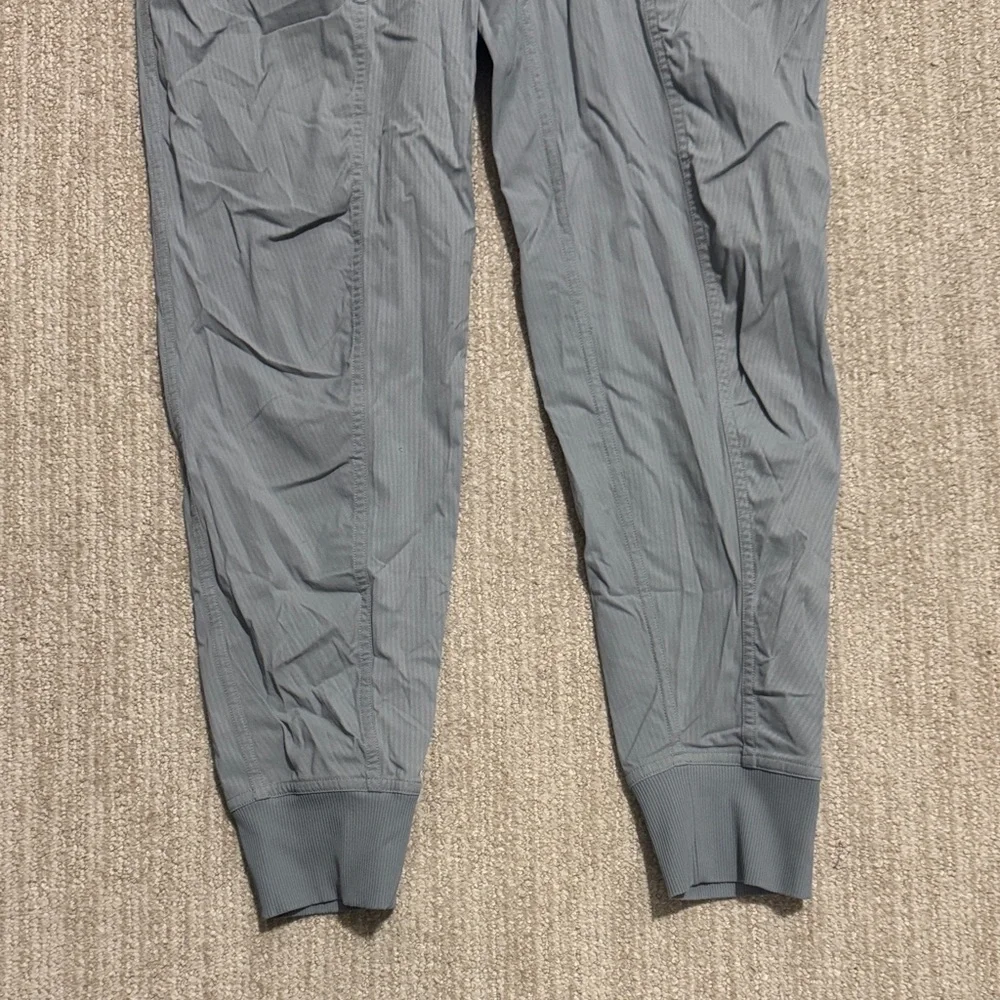 lululemon athletica lightweight joggers